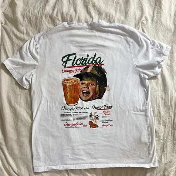 White 100% Cotton Graphic T-Shirt - Picture 2 of 3